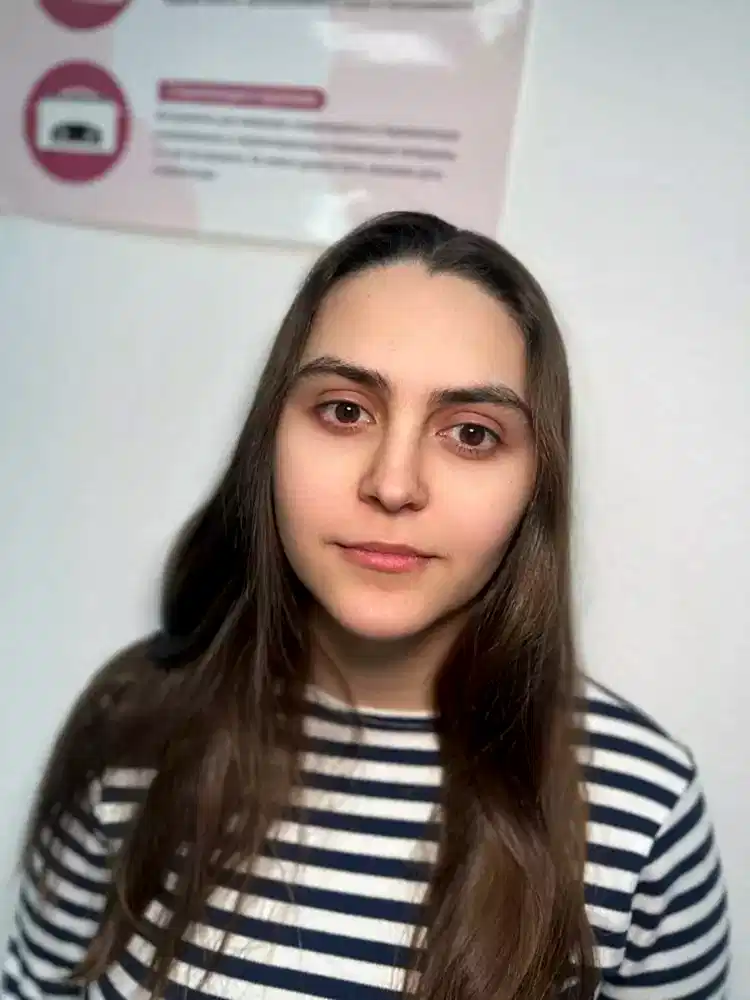 Фото до ламинирования бровей на курсах Mad Nails