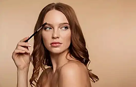 Кому подходит курс Мастер Бровей в школе Mad Nails