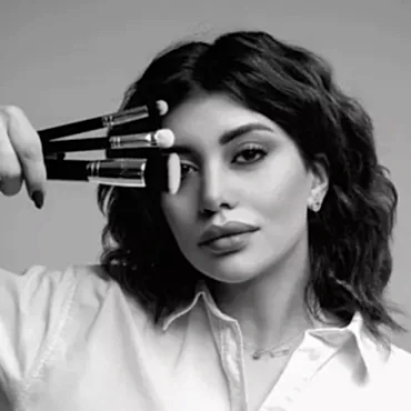 Фотография преподавателя курса профи визажа